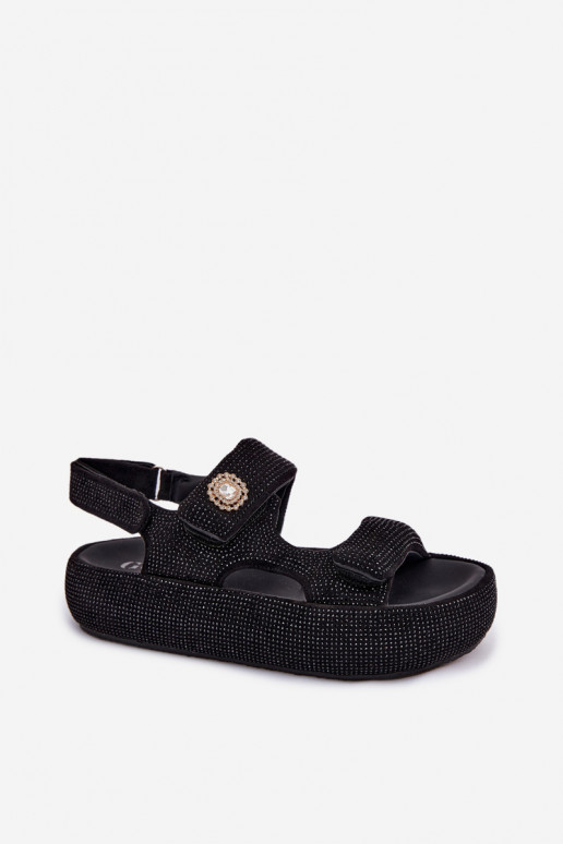 Kaunistustega Pealistesandaalid platvormiga GOE TT2N4102 msuud