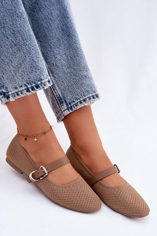 Riidest baleriinad rihmadega I neetide ja pandlaga Khakivärvi Jelisa