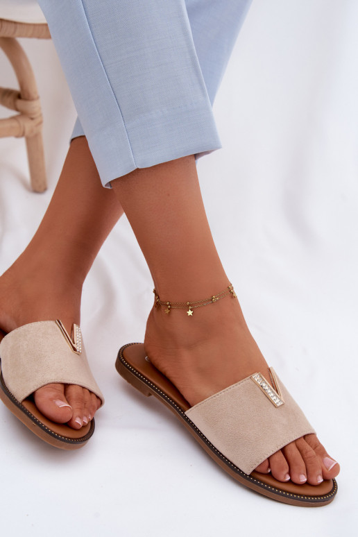 Plätud Pealiste korter Koos Ornate Detalem V beeži värvi Nelmira