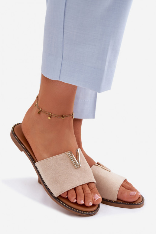 Plätud Pealiste korter Koos Ornate Detalem V beeži värvi Nelmira