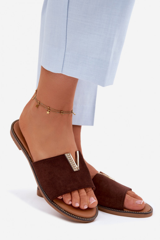 Plätud Pealiste korter Koos Ornate Detalem V Czekoladosissee Nelmira