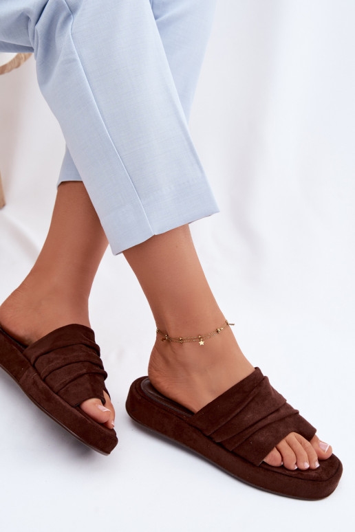 naiste plätud Koos rüüsidega Czekoladosissee Gelmira