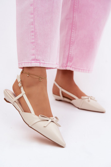 PealistesandaalidImitacji Skóry Sellel ondala kontsaga Elevandiluu värvi Jelmera