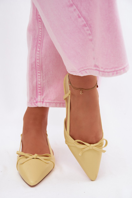 PealistesandaalidImitacji Skóry Sellel ondala kontsaga Kollased Jelmera