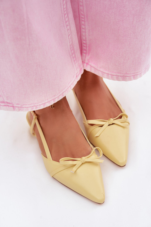 PealistesandaalidImitacji Skóry Sellel ondala kontsaga Kollased Jelmera