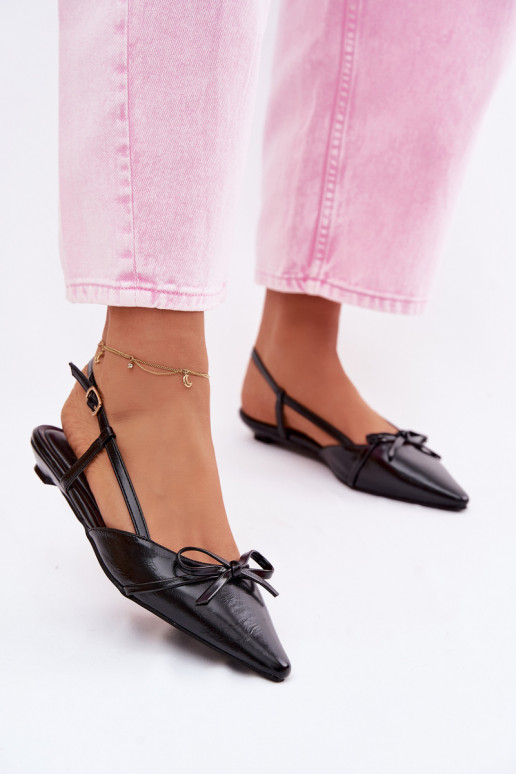 PealistesandaalidImitacji Skóry Sellel ondala kontsaga msuud Jelmera