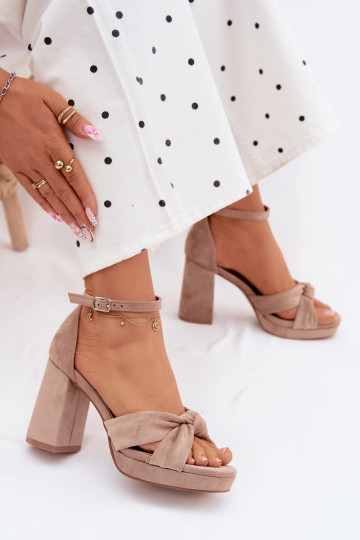 PealistesandaalidImitacji seemisnakhsedu beeži värvi Rosetta