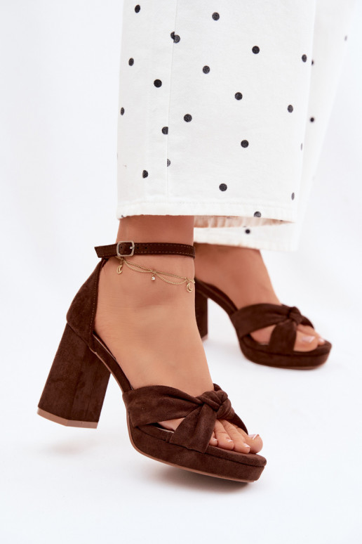 PealistesandaalidImitacji seemisnakhsedu Czekoladosissee Rosetta