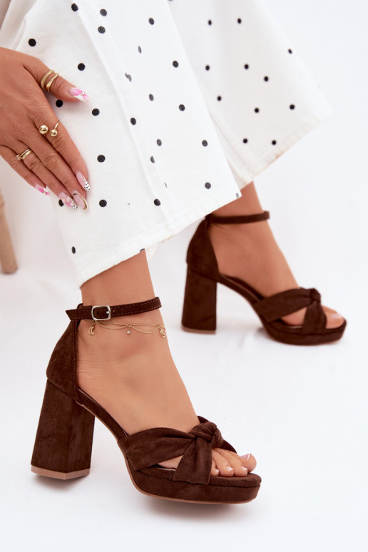 PealistesandaalidImitacji seemisnakhsedu Czekoladosissee Rosetta