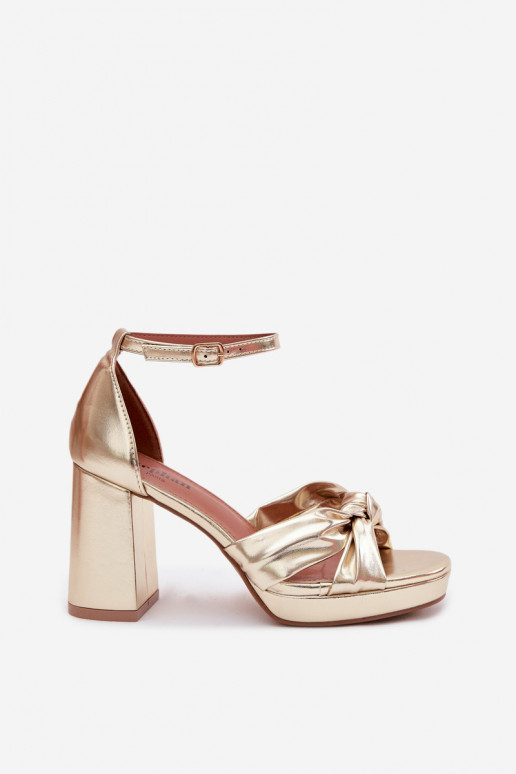 PealistesandaalidImitacji Skóry Kuldset värvi Rosetta