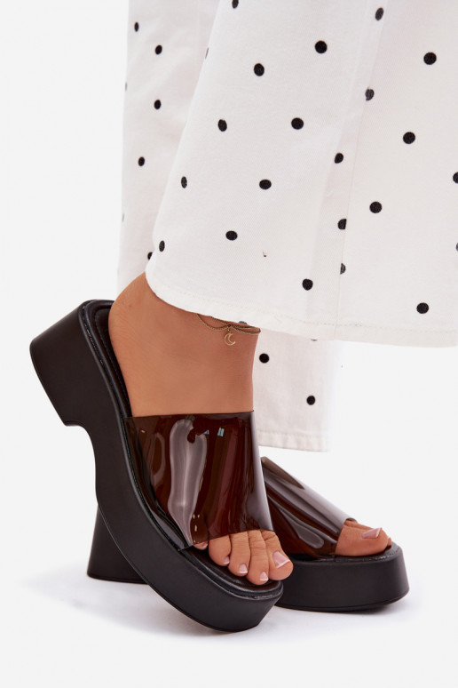 naiste plätud platvormigaTransparentnym Triibudem msuud Selestia