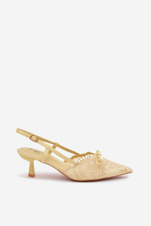 Pitsiga kaunistatud sandaalid Pealiste omad Peal obcasie lipsukesega Kollased Sellel onribelle