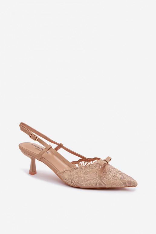 Pitsiga kaunistatud sandaalid Pealiste omad Peal obcasie lipsukesega beeži värvi Sellel onribelle