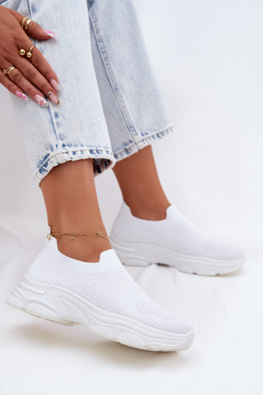 Valged naiste slip-on spordijalatsid Floraine