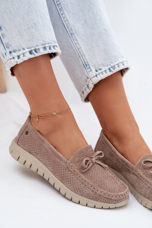 naiste mokassiinidPealturalnego seemisnakhsedu lipsukesega Vinceza 95401 beeži värvi