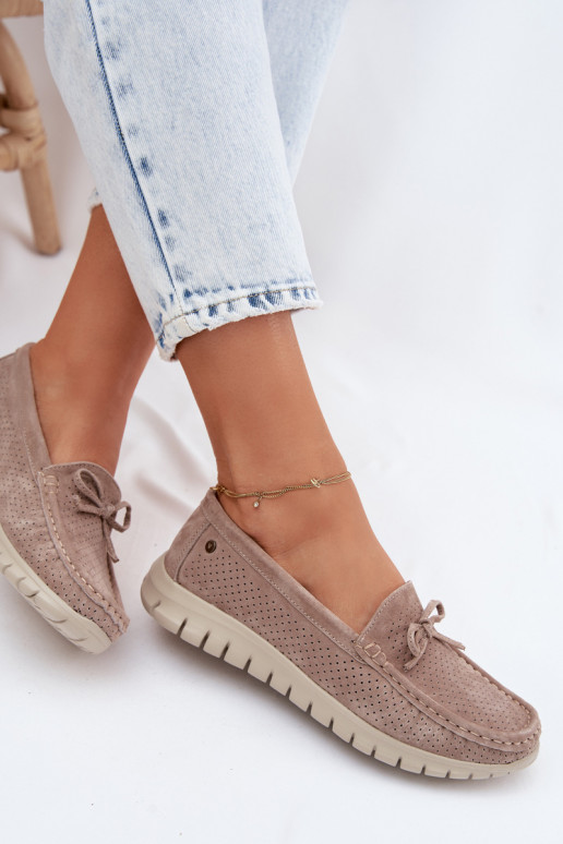 naiste mokassiinidPealturalnego seemisnakhsedu lipsukesega Vinceza 95401 beeži värvi