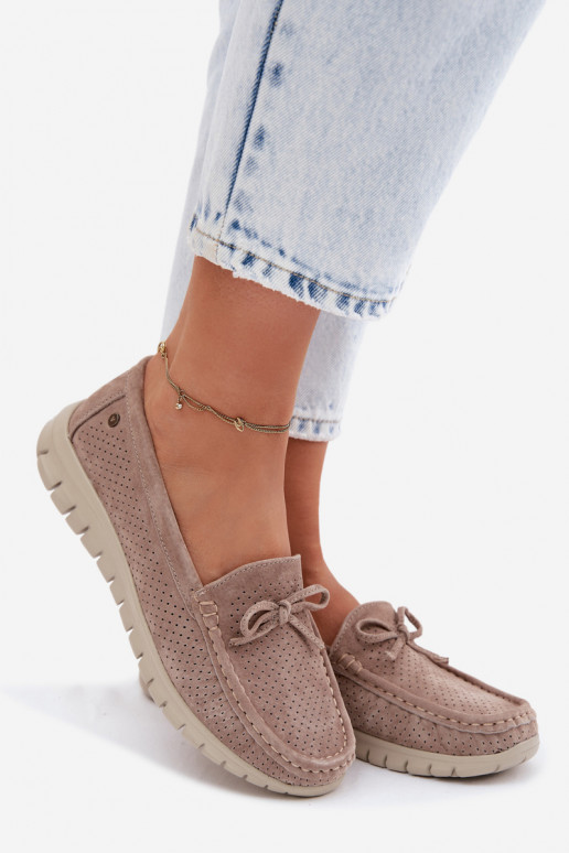 naiste mokassiinidPealturalnego seemisnakhsedu lipsukesega Vinceza 95401 beeži värvi