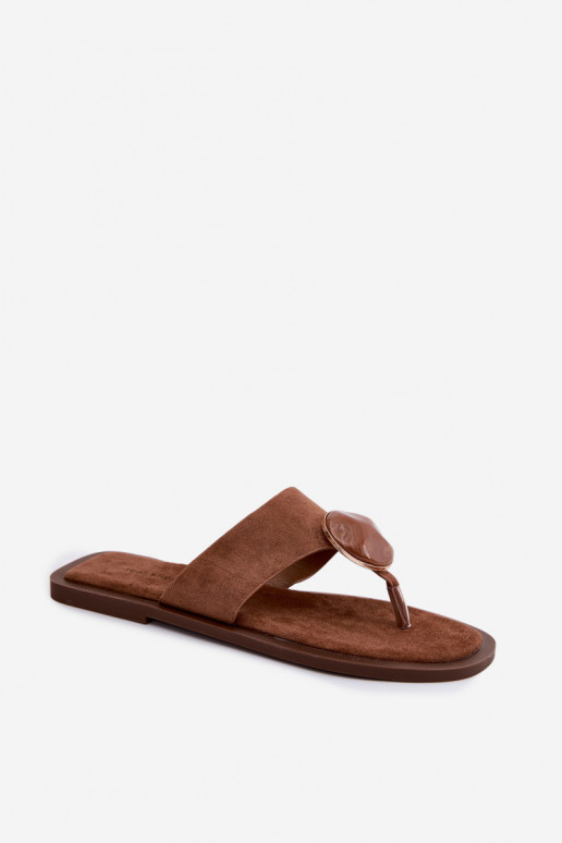 Pruunid lamed sussid faux suede ornamentidega Selvessa