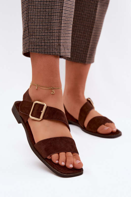 Pealistesandaalid laiade nööridega Kuldse pandlaga Czekoladosissee Verissea