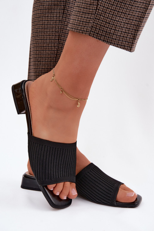 Riidest naiste plätud laiade nööridega msuud Belissea