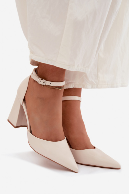 Kingad kõrge jämeda kontsagaImitacji Skóry Elevandiluu värvi Selvra