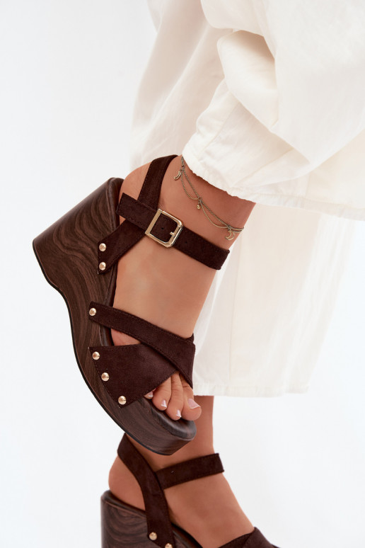 Pealistesandaalid platvormiga Ze Kuldset värvimi Pealastud Czekoladosissee Velvra