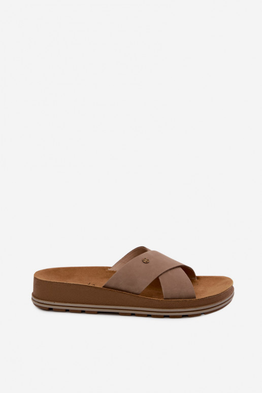 Pealhk naiste seemisnahksed sussid Sellel onciejka P7504-04 beeži värvi