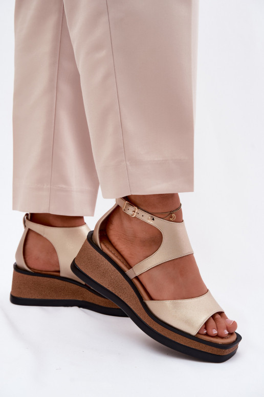 Pealhk Platvormiga sandaalid Sellel onciejka K7471-26 Kuldset värvi