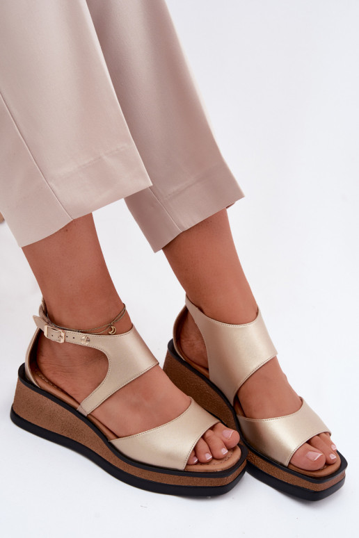 Pealhk Platvormiga sandaalid Sellel onciejka K7471-26 Kuldset värvi
