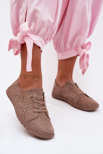 Ažuurne jalatsidPealturalnego seemisnakhsedu beeži värvi Flaria