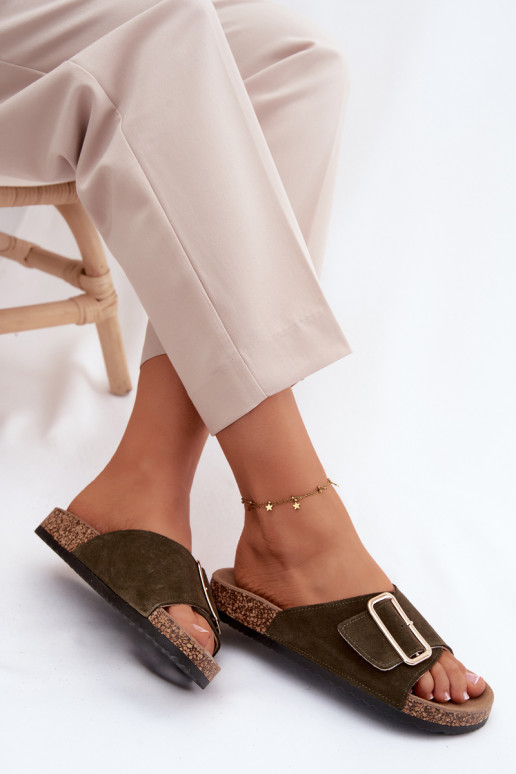 Pealhk naiste seemisnahksed sussid neetide ja pandlaga khakivärvi Beryl