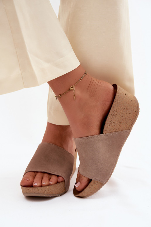 Zazoo 40311 naiste seemisnahksed sussid Peal Korkosisseym Koturnie beeži värvi