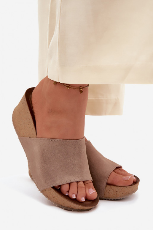 Zazoo 40311 naiste seemisnahksed sussid Peal Korkosisseym Koturnie beeži värvi