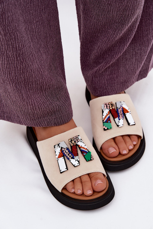 Pealhk naiste seemisnahksed sussid kaunistustega platvormiga Vinceza 66942 beeži värvi