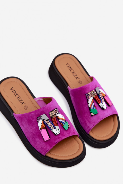 Pealhk naiste seemisnahksed sussid kaunistustega platvormiga Vinceza 66942 tumeroosad värvi