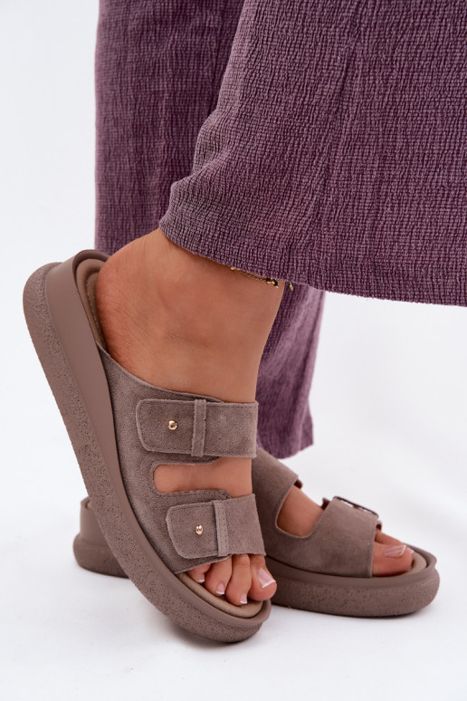 Pealhk naiste seemisnahksed sussid platvormiga Vinceza 66916 beeži värvi