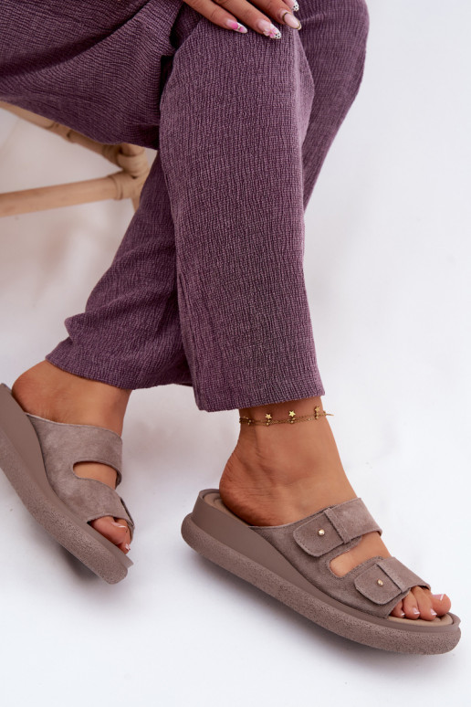 Pealhk naiste seemisnahksed sussid platvormiga Vinceza 66916 beeži värvi