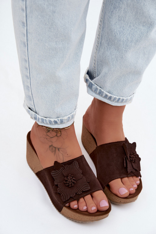 Pealhk naiste seemisnahksed sussid platvormiga Koos Ornate lilledegaem Zazoo 40312 Czekoladosissee