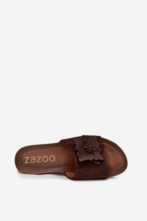 Zazoo 40312 šokolaadi värvi kunstsuede sussid platvormiga ja dekoratiivsete lilledega