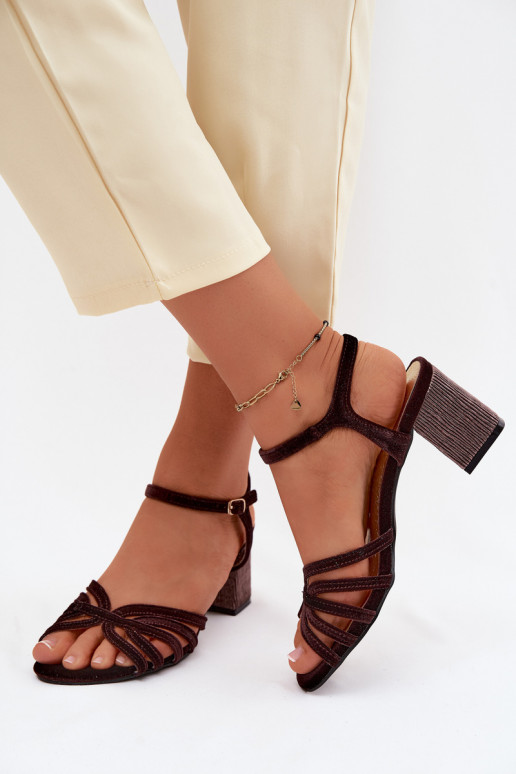 Aksamitne Pealistesandaalid D&A SR61-0102 Czekoladosissee