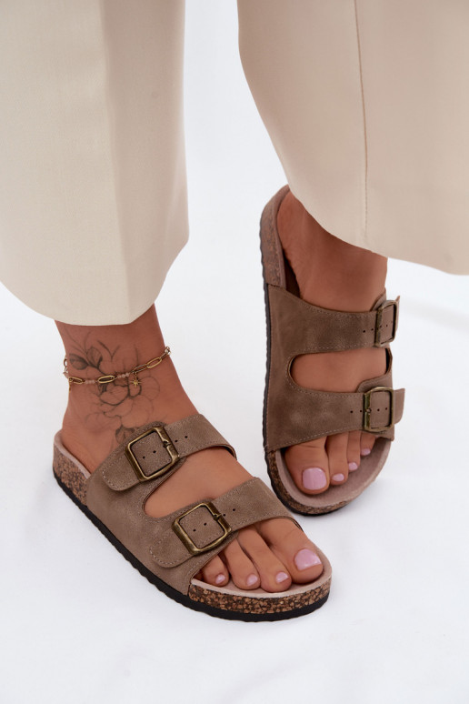 naiste plätud neetide ja pandlaga Korgitalla peal Khakivärvi Harleen