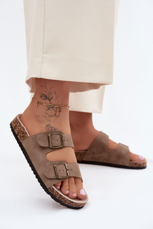 naiste plätud neetide ja pandlaga Korgitalla peal Khakivärvi Harleen