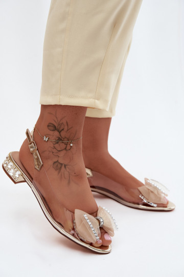 Külgedelt läbipaistvad sandaalid kristallidega I Siateczkosisseą Vibu D&A MR61-9004 Kuldset värvi
