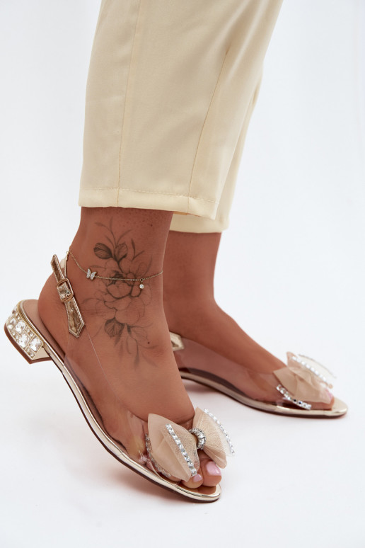 Külgedelt läbipaistvad sandaalid kristallidega I Siateczkosisseą Vibu D&A MR61-9004 Kuldset värvi