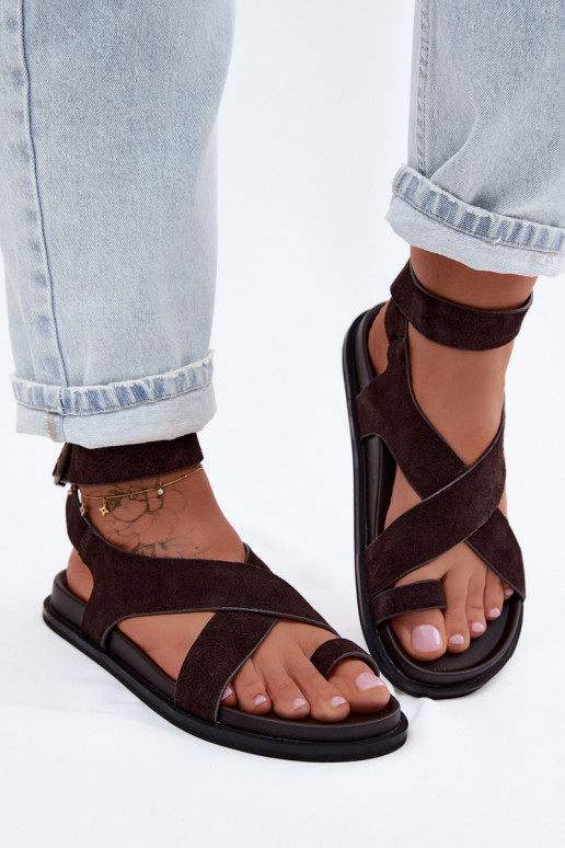 Sellel ondalad sandaalidPealturalnego seemisnakhsedu D&A CR61-3049 Czekoladosissee