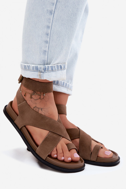 Sellel ondalad sandaalidPealturalnego seemisnakhsedu D&A CR61-3049 beeži värvi