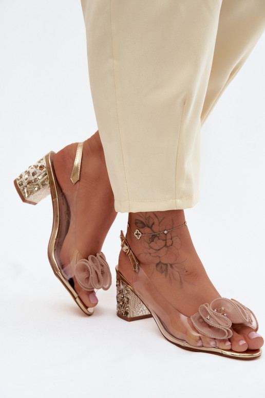 Külgedelt läbipaistvad sandaalid kõrge jämeda kontsaga kristallidega D&A MR61-9012 Kuldset värvi