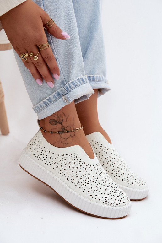 Ažuurne Slip-on jalatsid platvormiga valget värvi Glamma