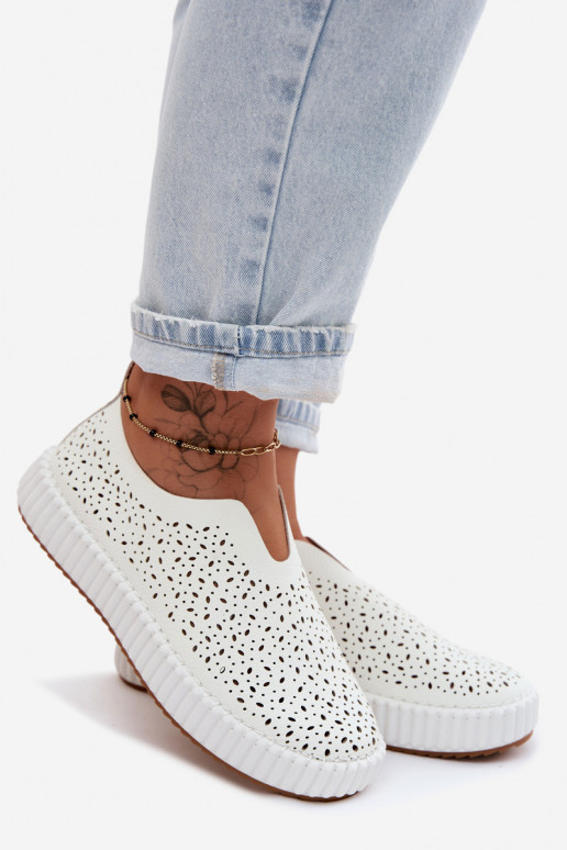 Ažuurne Slip-on jalatsid platvormiga valget värvi Glamma