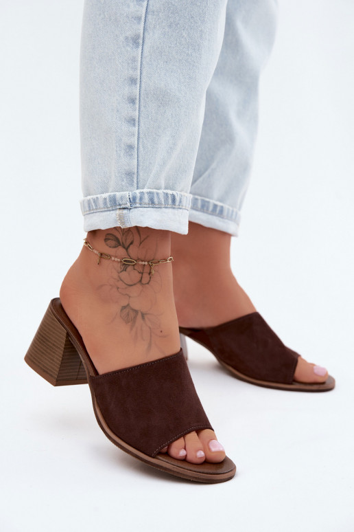 Pealhk naiste seemisnahksed sussid kõrge jämeda kontsaga Zazoo 40519 Czekoladosissee